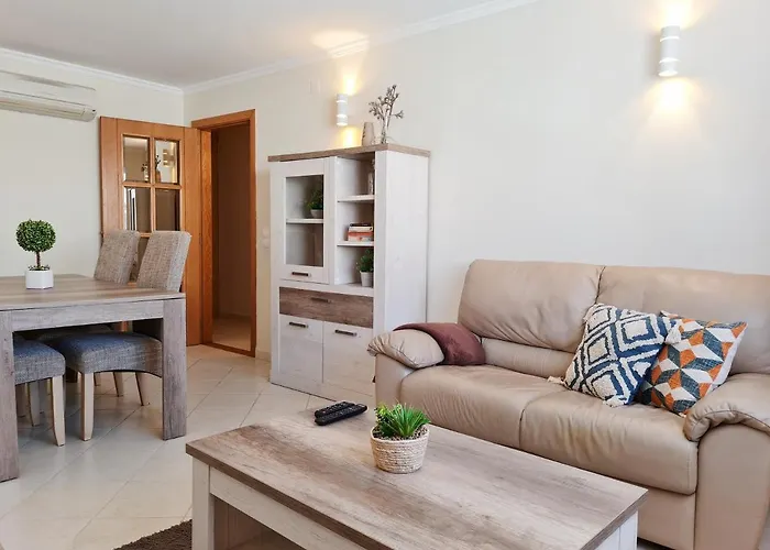 Sitio Do Raposo - - Wifi, Ac, & Center 200m Apartment *